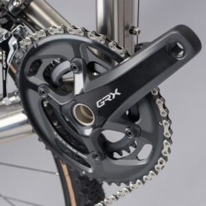 Vélo gravel Genesis Croix de Fer Titane